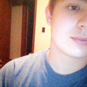 Meet your Posher, Dustin